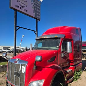 Peterbilt 579 2020 9184